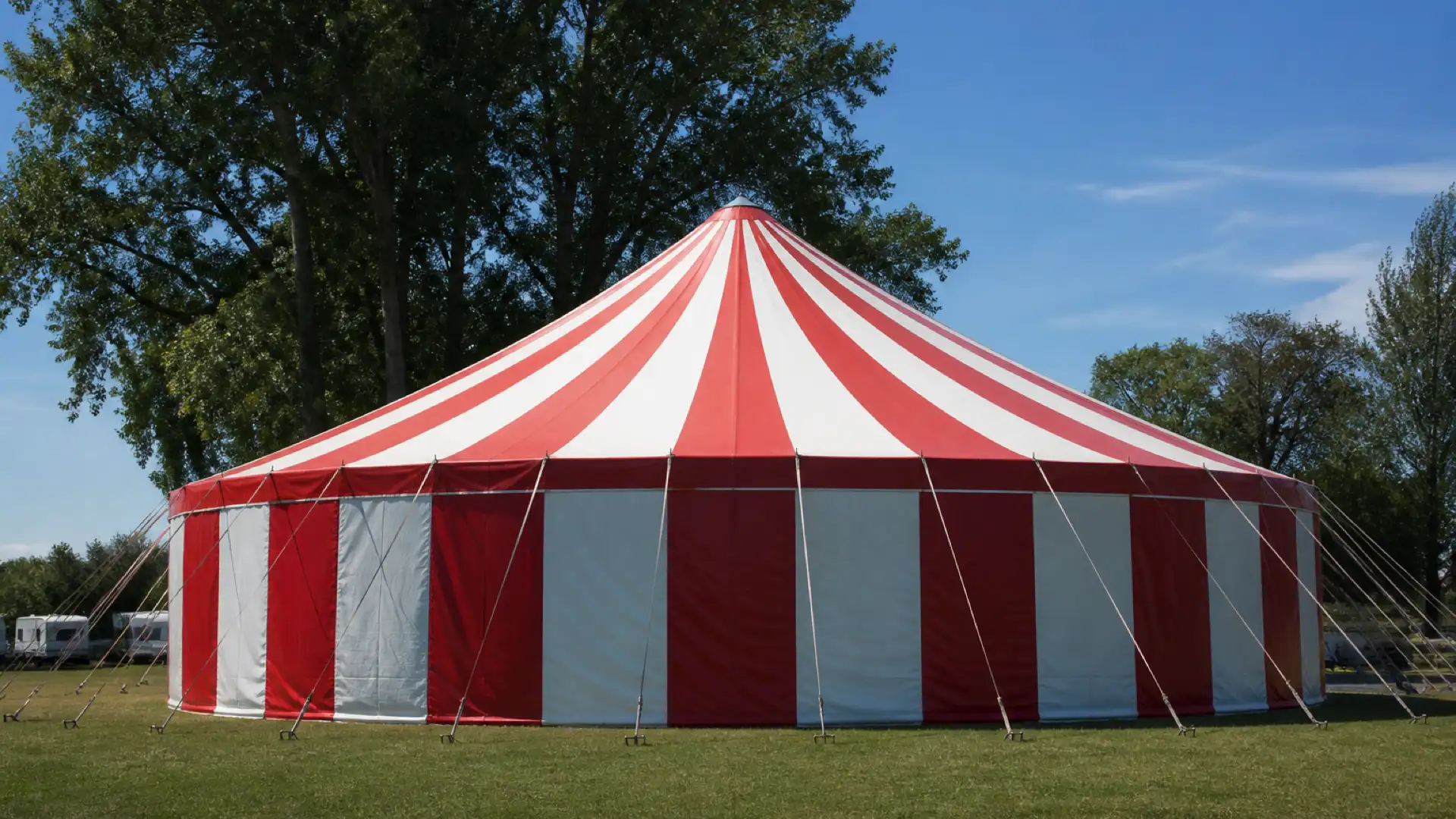 Tentes Chapiteau et Barnum Gonflables : Guide d'Achat pour Acheteurs Français de Chapiteaux de Cirque et d'Événements