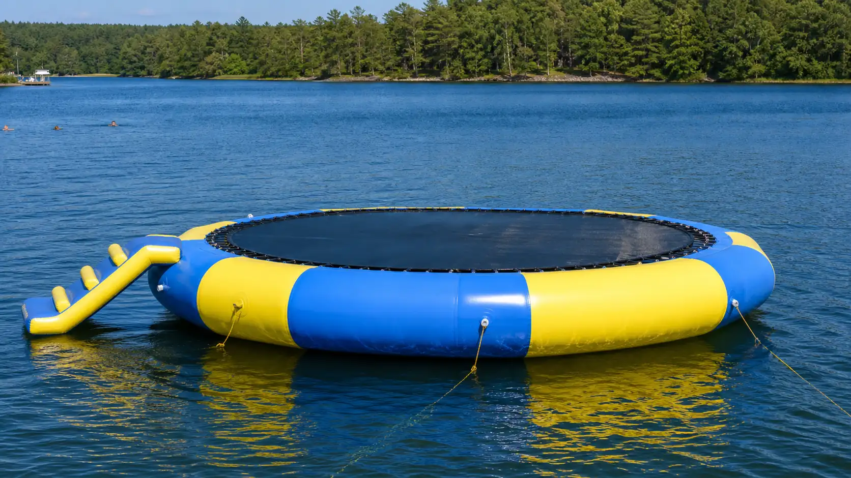 Trampoline aquatique gonflable : specs, ancrage et sourcing OEM pour operateurs