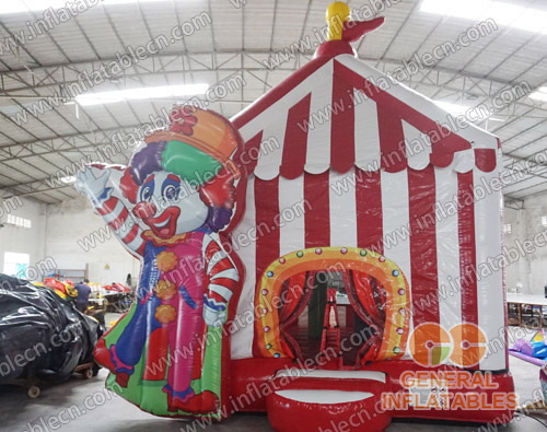 Castello gonfiabile spettacolo circo