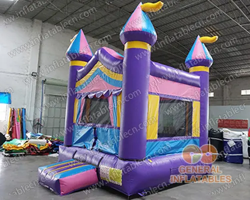 GC-032 Castillo inflable morado