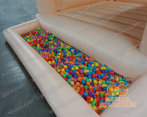 GC-108 Wedding castle with ball pit