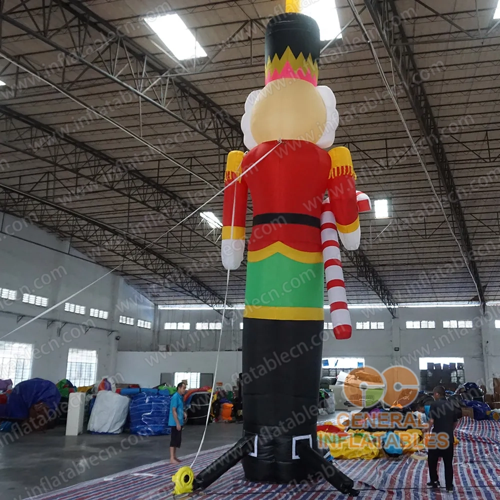 GCAR-069 Soldado Cascanueces Inflable Comercial