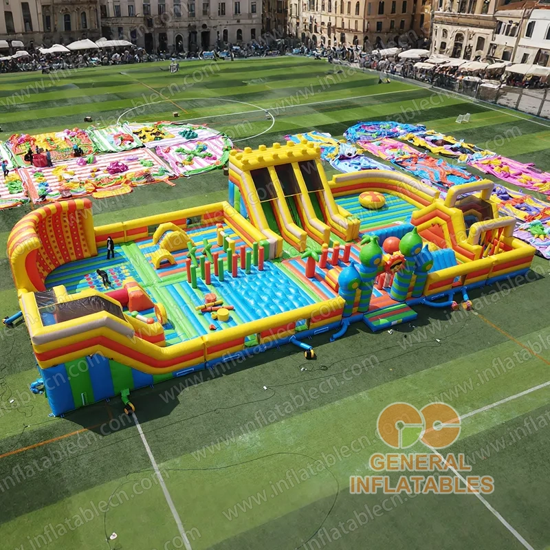 GF-193 Giant play park