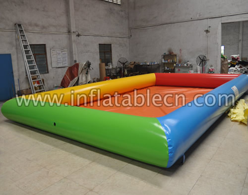 GP-006 Piscina gonfiabile colorata