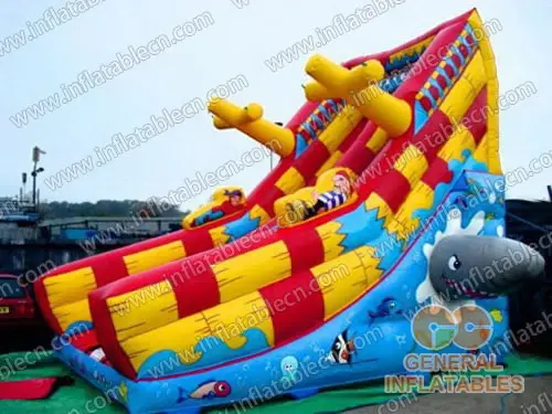 GS-026 Shark attack slide